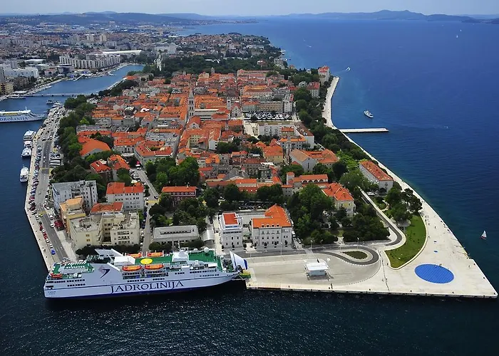 Lägenhet Domalu Zadar