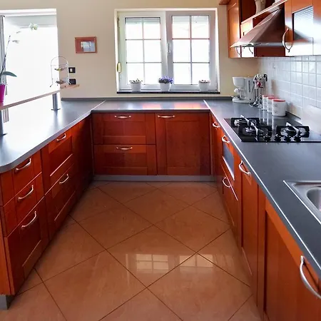 Apartment Domalu *
